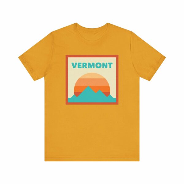 Retro Vermont T-Shirt, Mountain Sun Tee, Unisex Graphic Shirt, Vintage Vermont Top, Outdoor Adventure Clothing